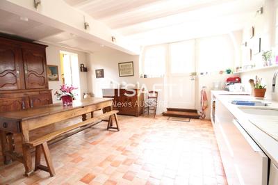 Maison - 412 m² - 11 pièces