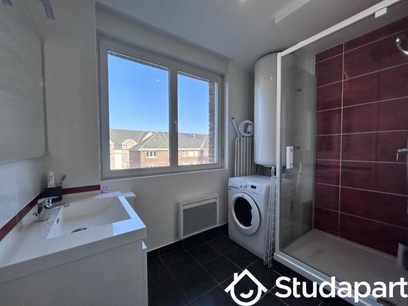 Chambre - 13 m² - 1 pièce