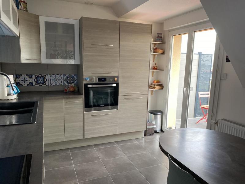 Appartement - 81 m² - 5 pièces