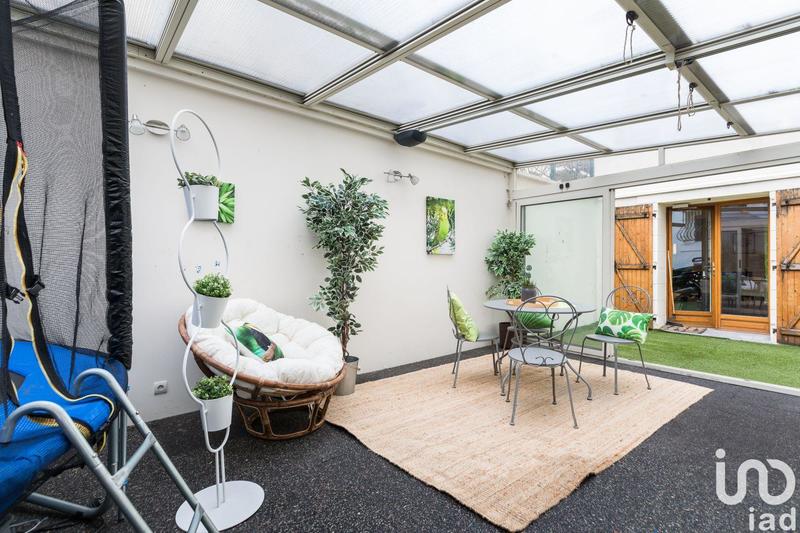 Maison - 249 m² - 6 pièces