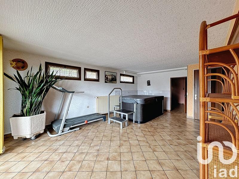 Maison - 164 m² - 8 pièces