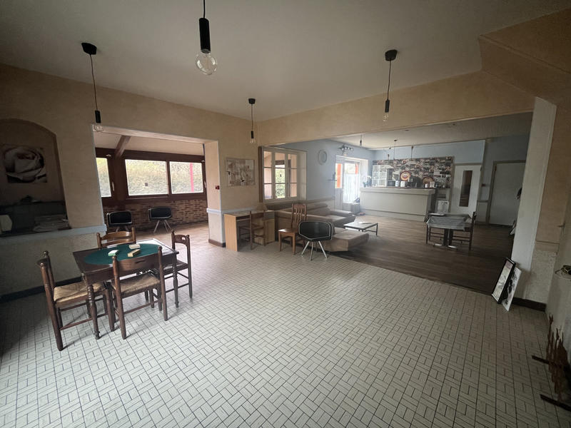 Maison de ville - 293 m² - 11 pièces