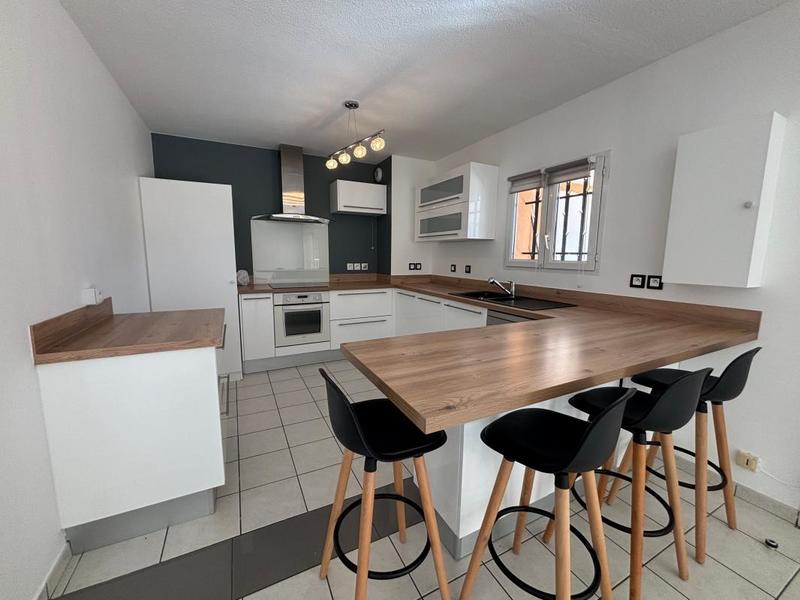 Appartement - 72 m² - 3 pièces