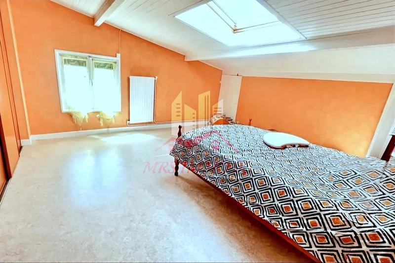 Maison - 122 m² - 5 pièces