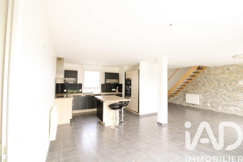 Maison - 103 m² - 5 pièces