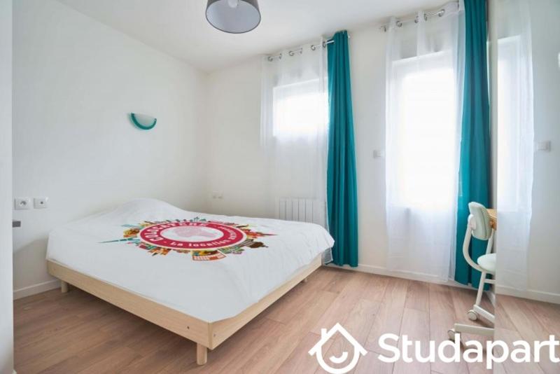 Chambre - 12 m² - 1 pièce