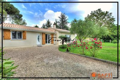 Maison - 79 m² - 4 pièces