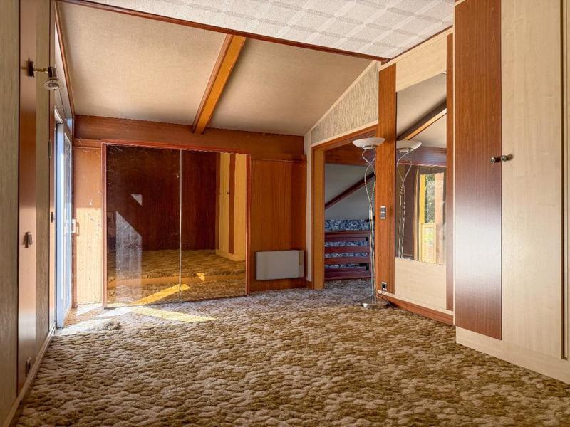 Propriété - 344 m² - 9 pièces