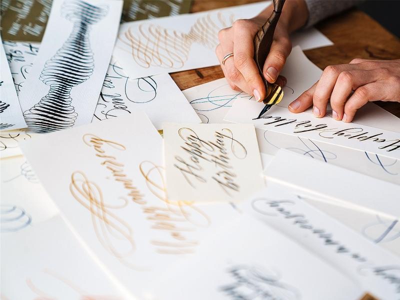 Atelier famille « Cartes calligraphiées » à la Commanderie d'Arville
