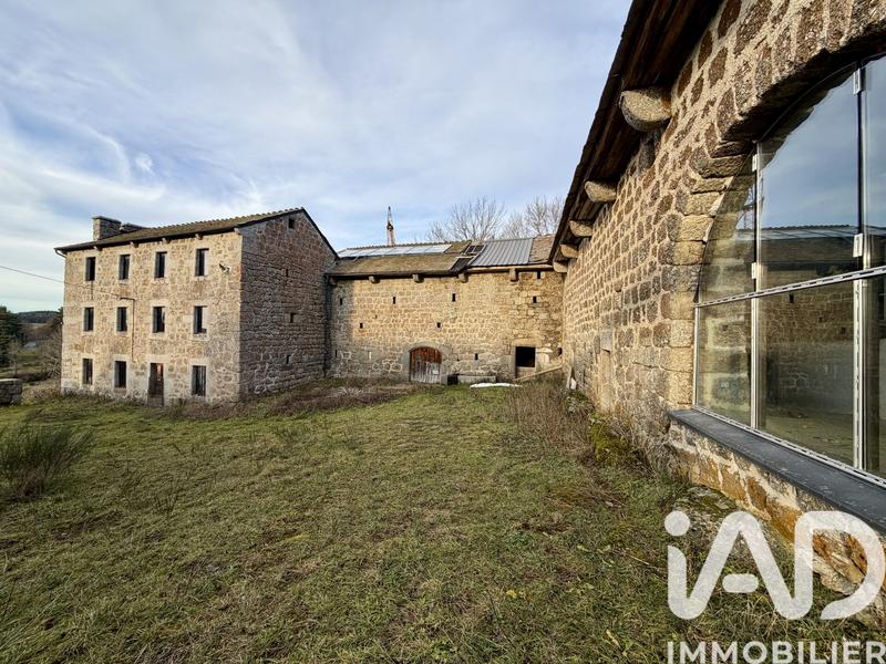 Maison - 521 m² - 13 pièces