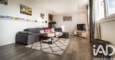 Appartement - 90 m² - 4 pièces