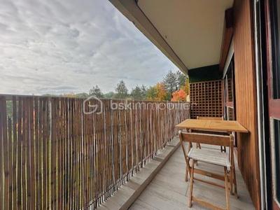 Appartement - 81 m² - 4 pièces