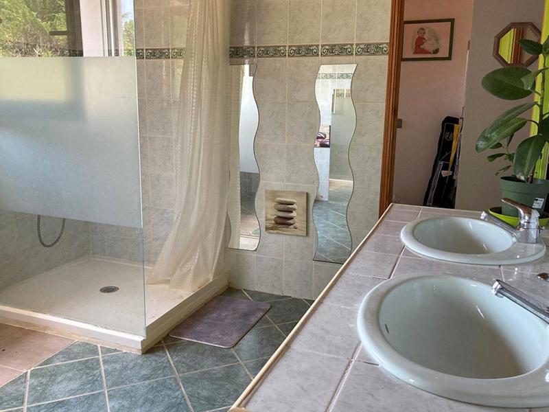 Maison - 170 m² - 8 pièces