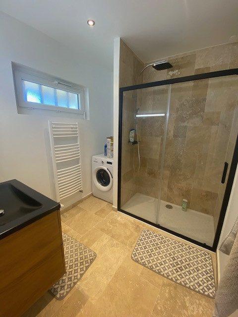 Maison traditionnelle - 107 m² - 4 pièces