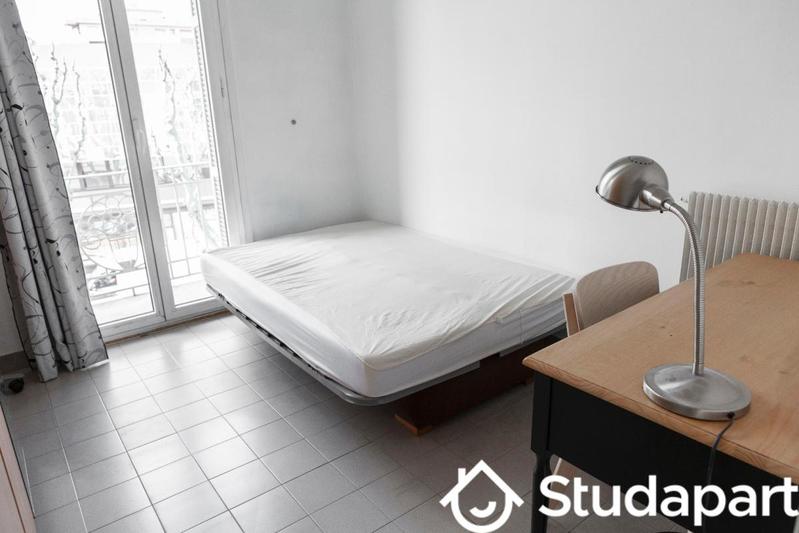 Chambre - 9 m² - 1 pièce