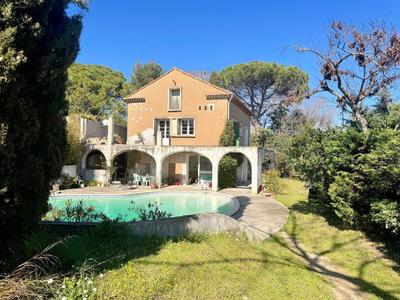 Maison - 129 m² - 7 pièces