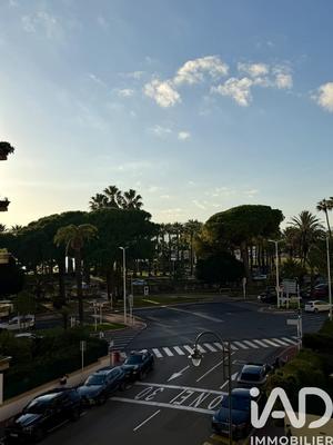 Appartement - 65 m² - 2 pièces