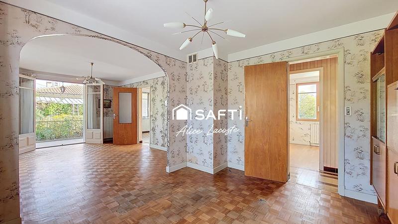 Maison - 165 m² - 8 pièces