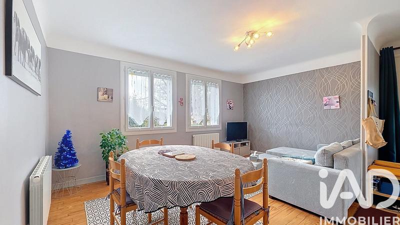 Maison - 80 m² - 5 pièces