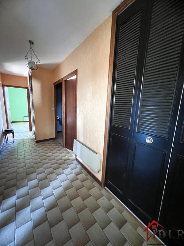 Propriété - 230 m² - 7 pièces