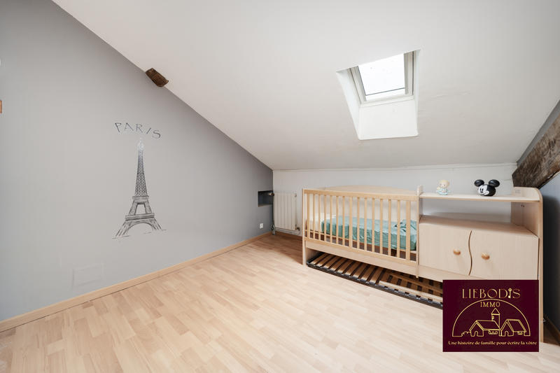 Maison de village - 230 m² - 7 pièces