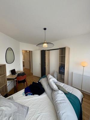 Chambre - 20 m² - 5 pièces