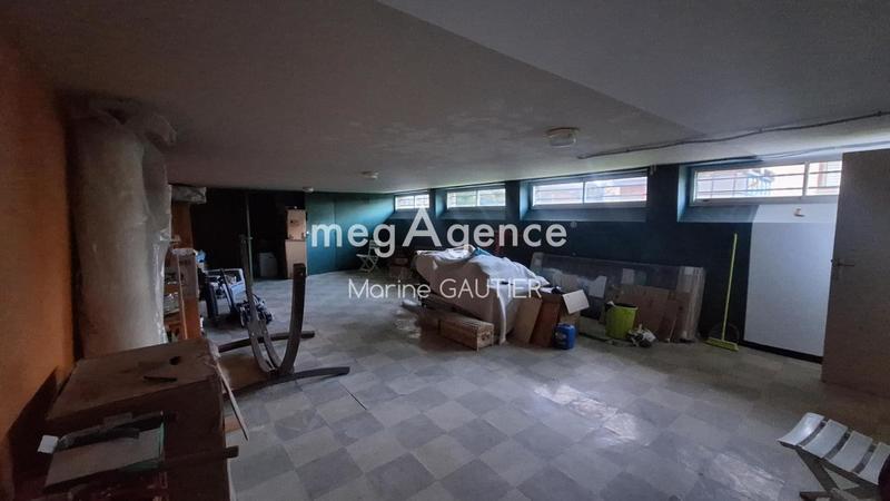 Maison traditionnelle - 149 m² - 6 pièces