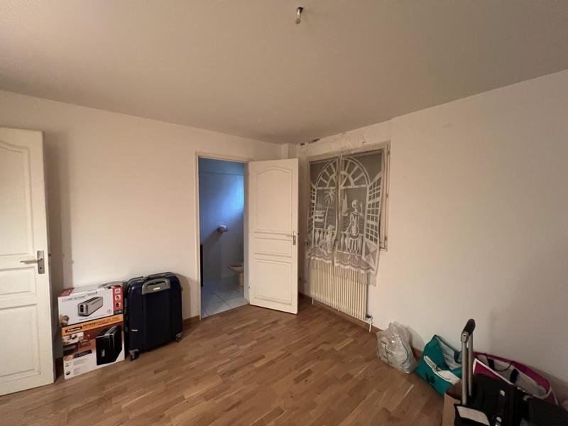 Maison - 200 m² - 6 pièces