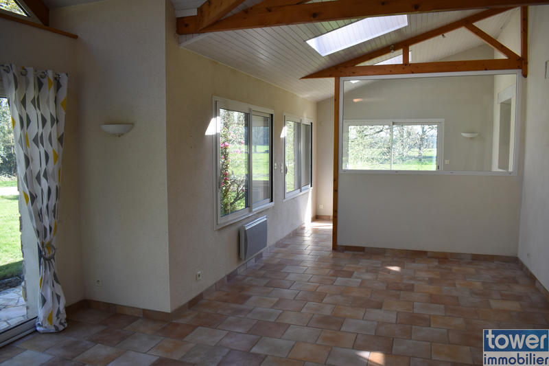 Maison - 178 m² - 8 pièces