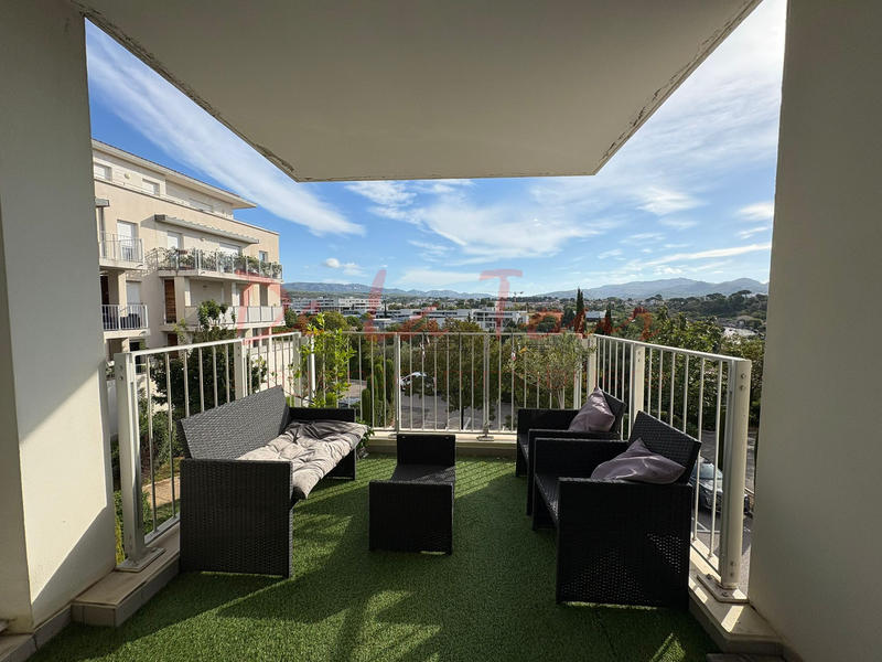 Appartement - 66 m² - 3 pièces