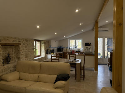 Maison - 112 m² - 7 pièces