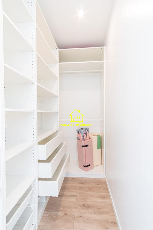 Maison contemporaine - 117 m² - 4 pièces