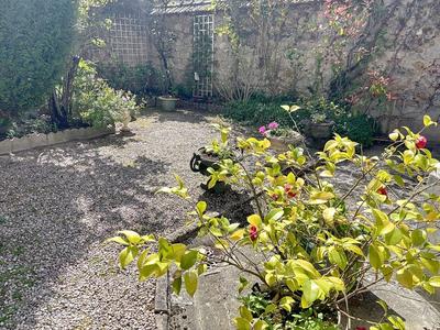 Maison bourgeoise - 353 m² - 13 pièces