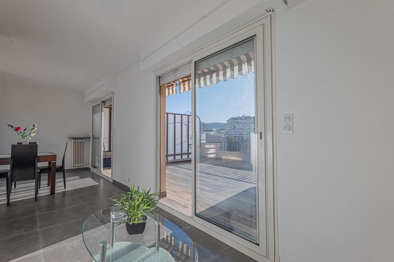 Appartement - 65 m² - 3 pièces