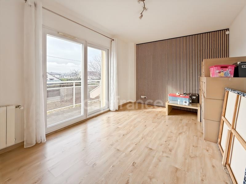 Maison - 179 m² - 8 pièces