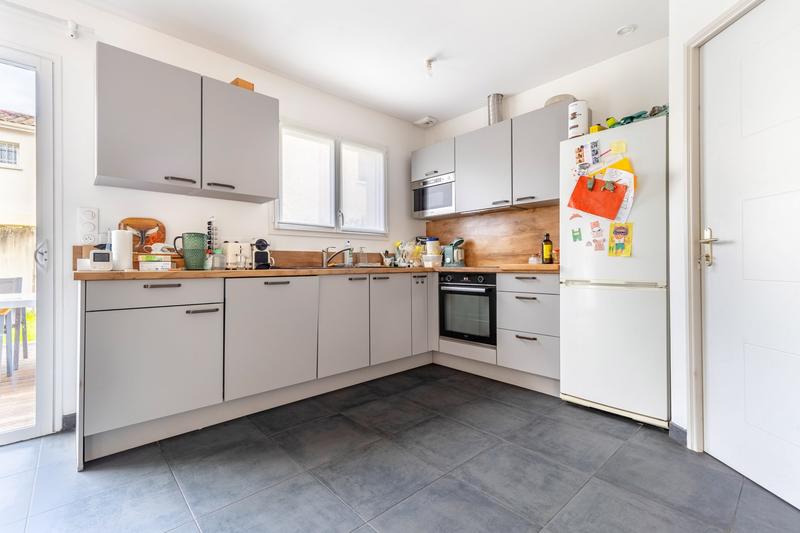 Maison - 88 m² - 4 pièces