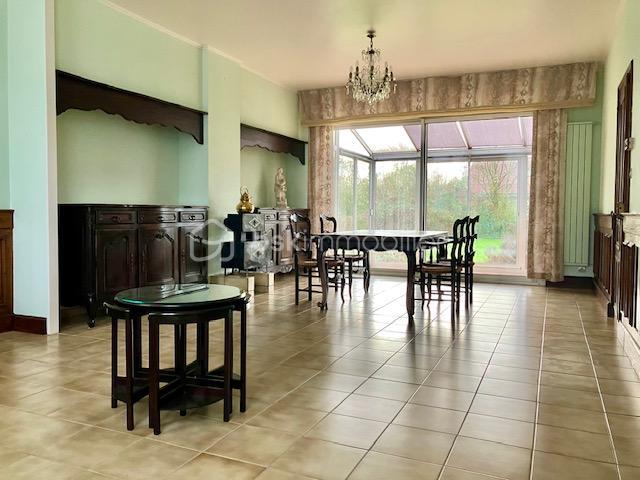 Demeure - 158 m² - 6 pièces