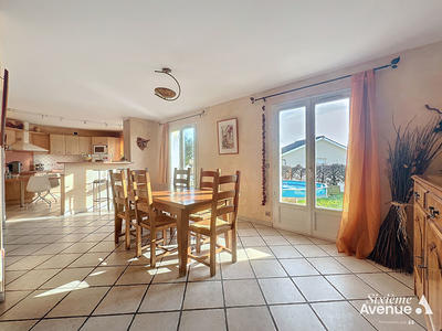 Maison - 123 m² - 7 pièces