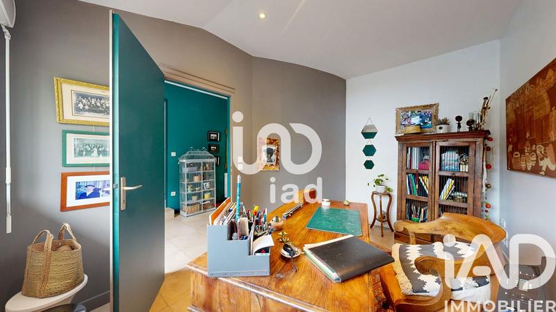 Maison - 260 m² - 9 pièces