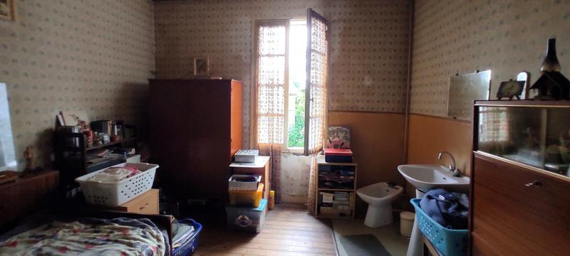 Maison - 243 m² - 8 pièces