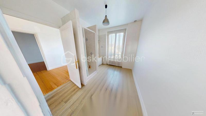 Maison de maîtres - 140 m² - 6 pièces