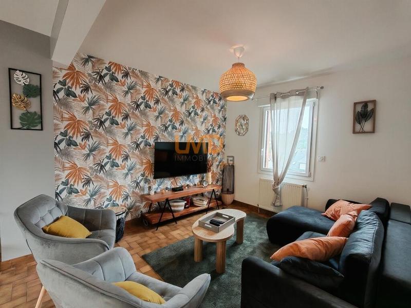 Maison - 144 m² - 7 pièces