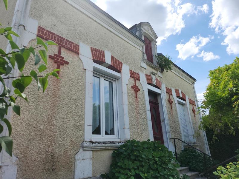 Maison - 300 m² - 5 pièces