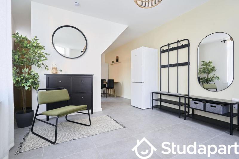 Chambre - 10 m² - 1 pièce