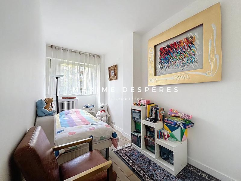 Appartement - 125 m² - 5 pièces