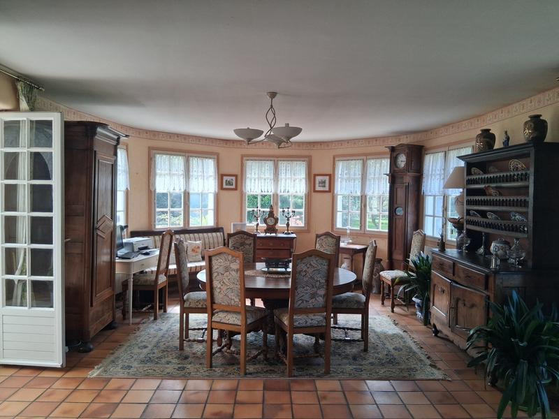 Maison traditionnelle - 150 m² - 7 pièces