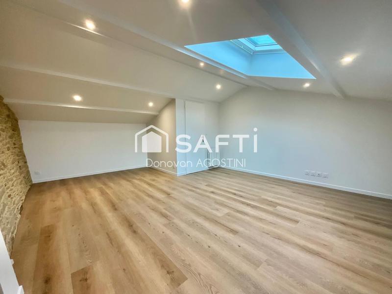 Maison - 137 m² - 7 pièces