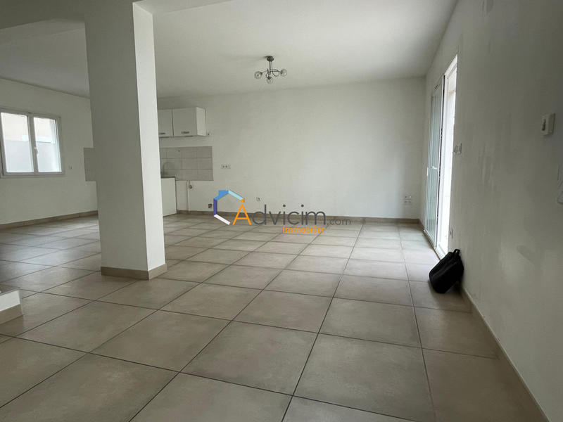 Maison - 94 m² - 4 pièces