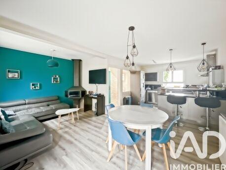 Maison - 96 m² - 5 pièces