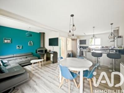 Maison - 96 m² - 5 pièces